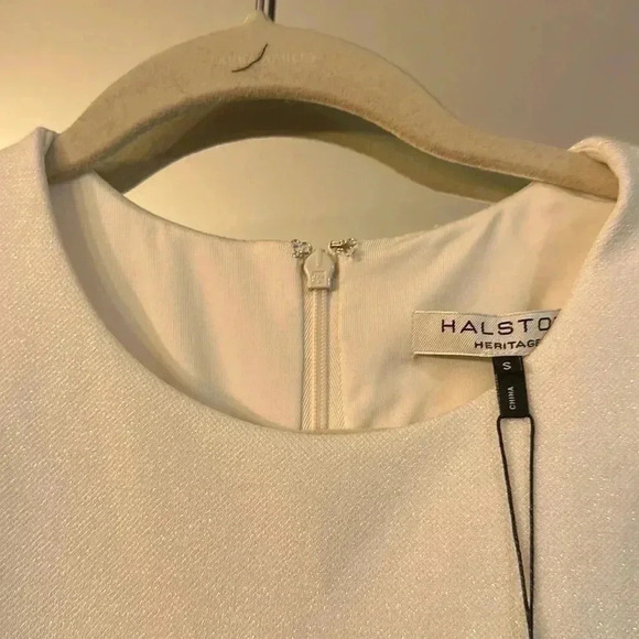 PLEASE READ Halston Heritage Sleeveless High-Neck Fitted Shimmer Cocktail Dress - Picture 10 of 15